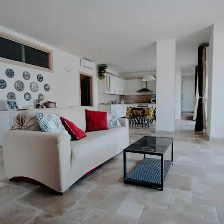 Villa Tenuta Matilda By Tripostuni