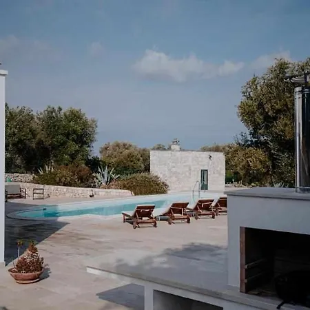 Tenuta Matilda By Tripostuni Villa