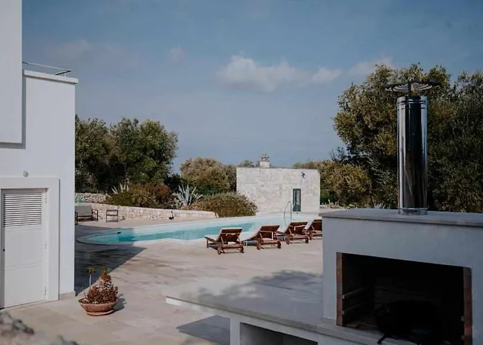 Tenuta Matilda By Tripostuni Villa